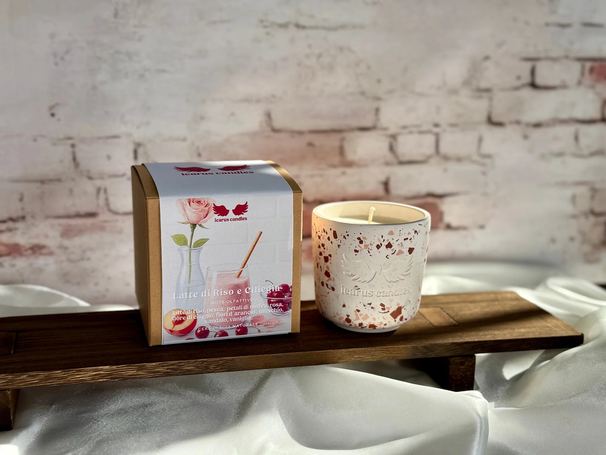 Bougie senteur "Lait de riz & Cerise" ICARUS CANDLES
