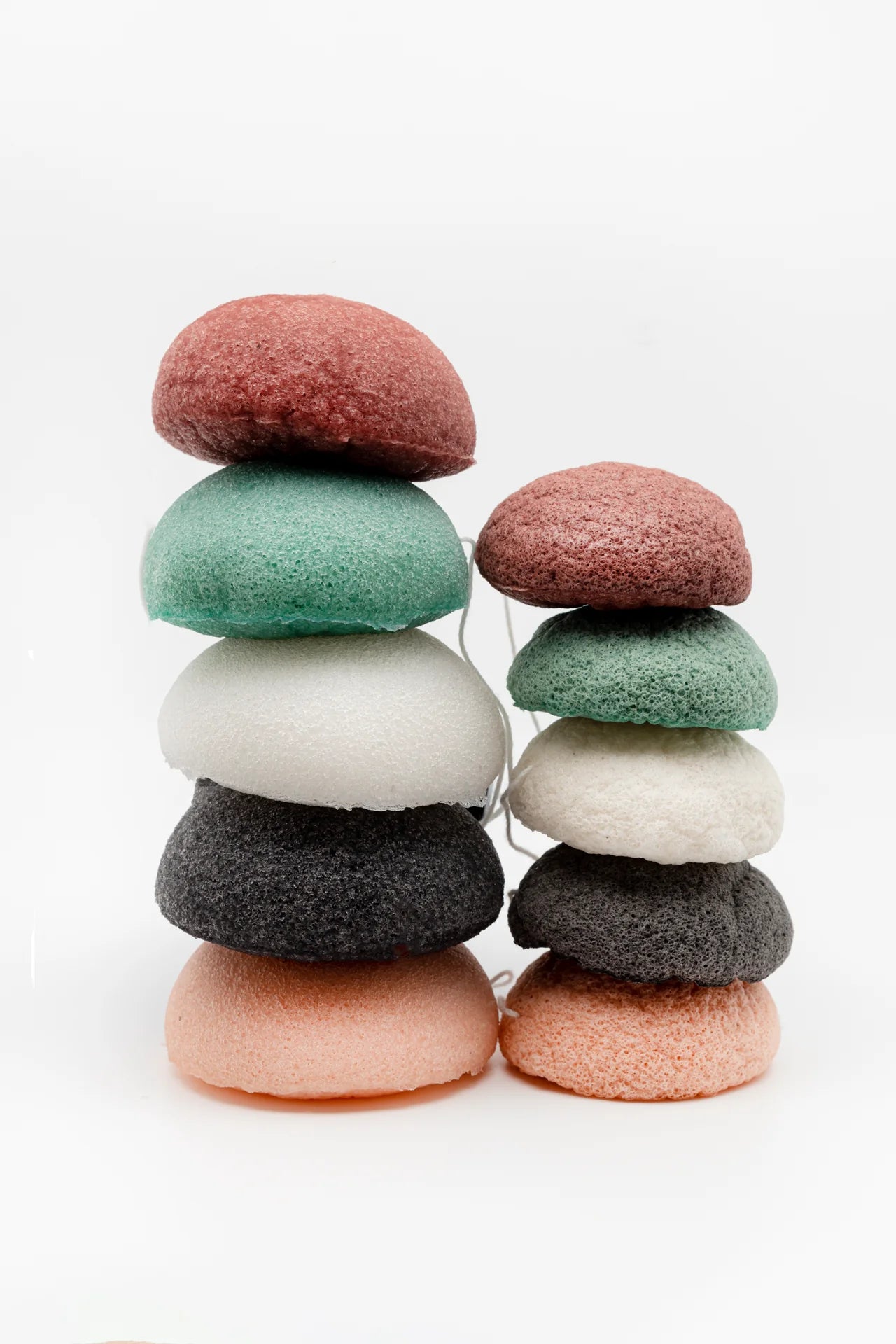Eponge Konjac Rose + 1 blanche offerte