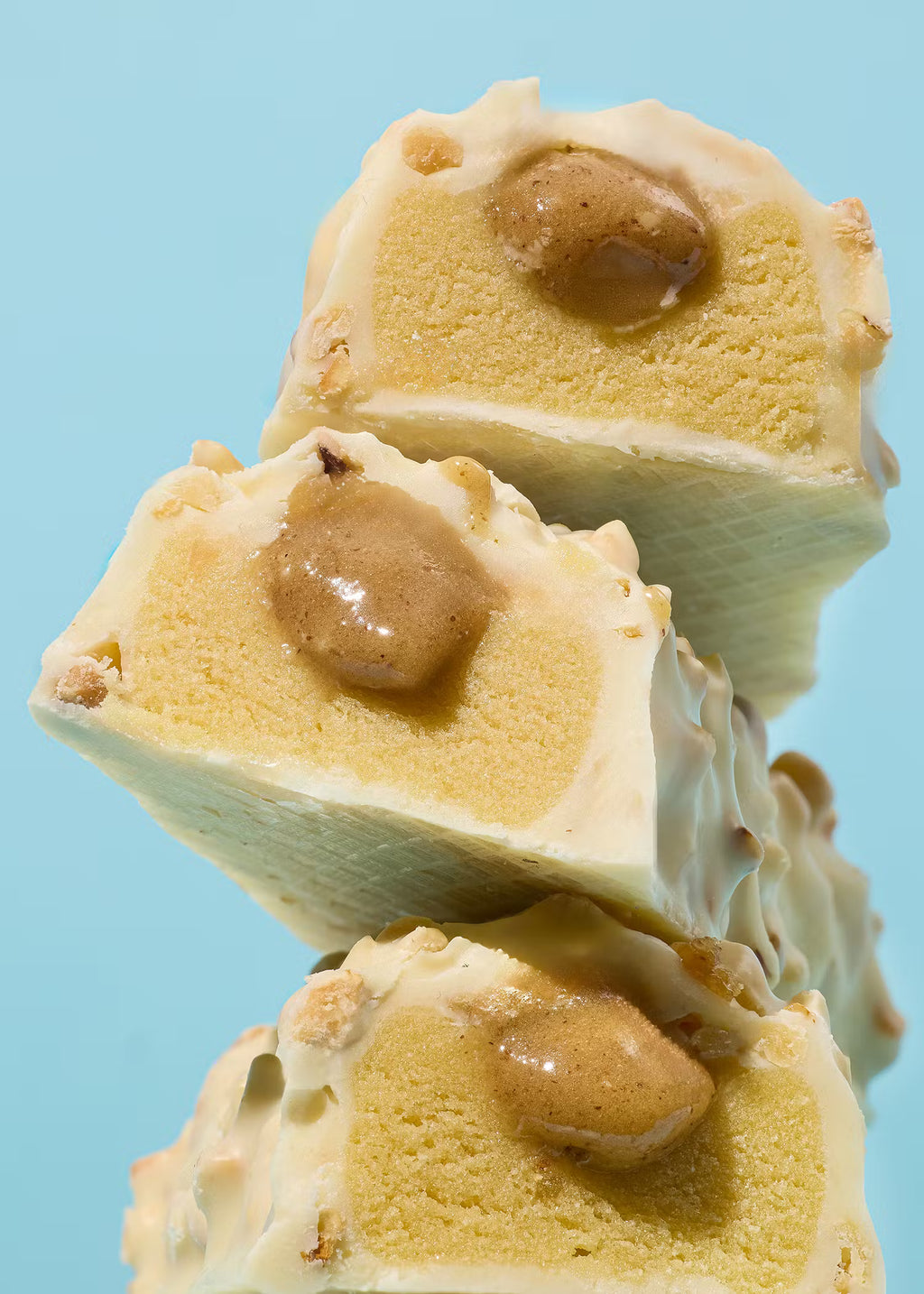 Barre Protéinée Chocolat Blanc & Noisettes non bio KORO 55 g quantité limitée !!!